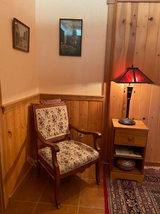 Sierra Trails Inn Mariposa Buitenkant foto