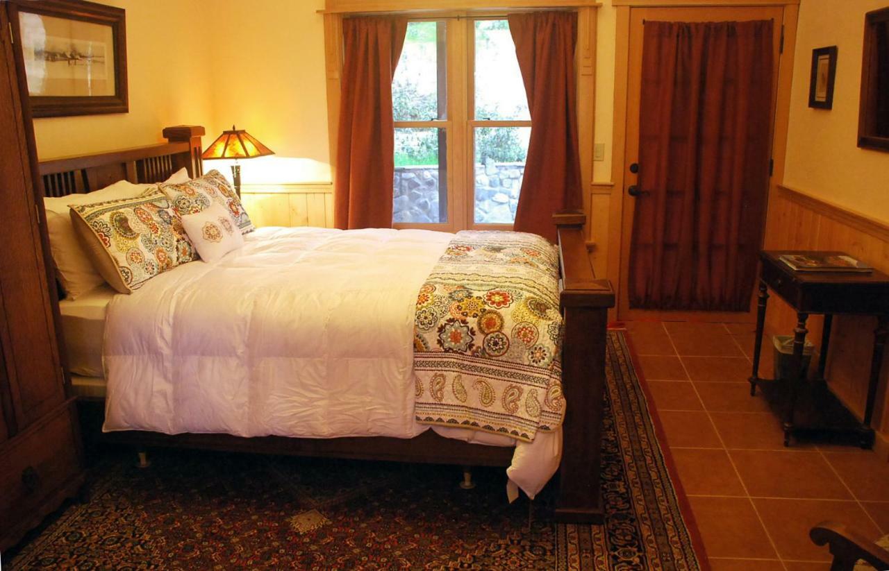 Sierra Trails Inn Mariposa Buitenkant foto